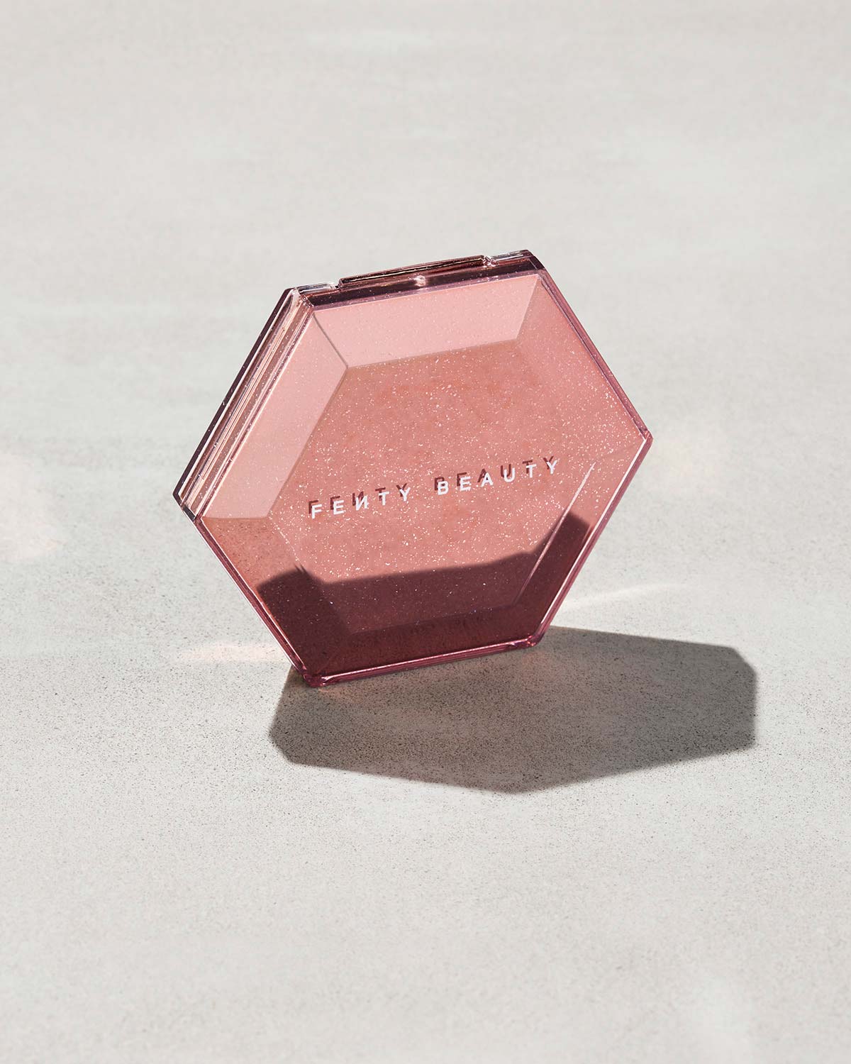 Fenty Beauty ダイヤモンド ボム オールオーバー ダイヤモンド ヴェール