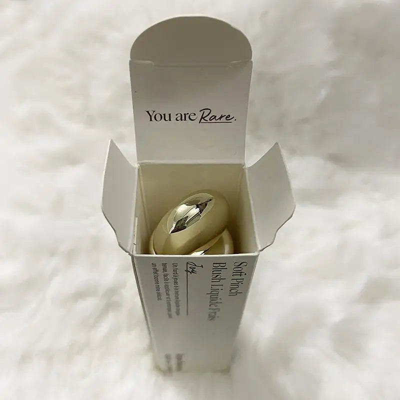 Rare Beauty ソフトピンチ リキッドブラッシュ